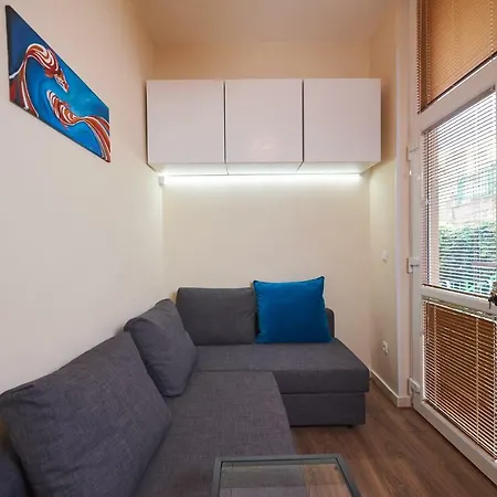 Nina Apartment Split
