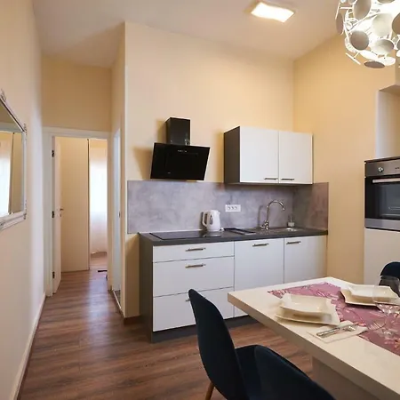 Apartment Nina *